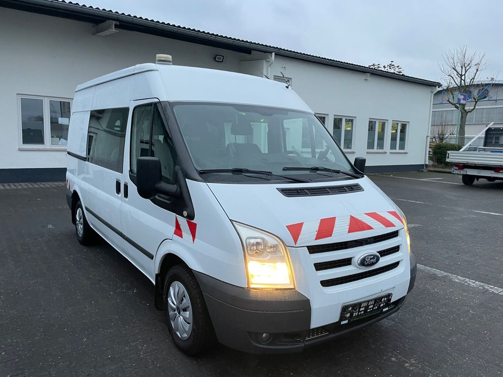 Ford Transit 2011