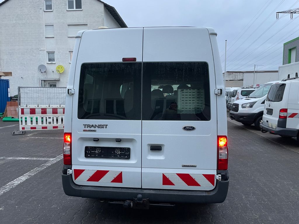 Ford Transit 2011