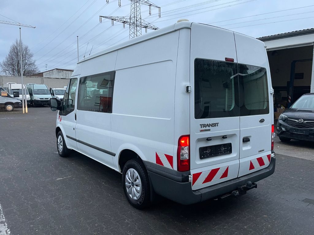 Ford Transit 2011