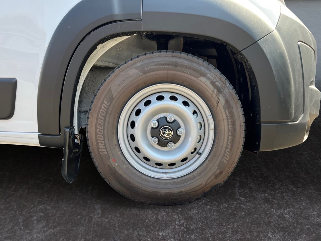 Toyota Proace Max 2025