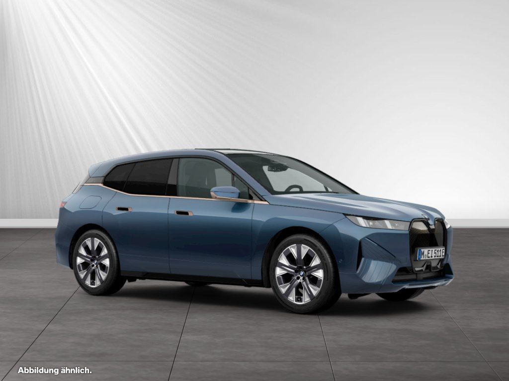 BMW iX 2025