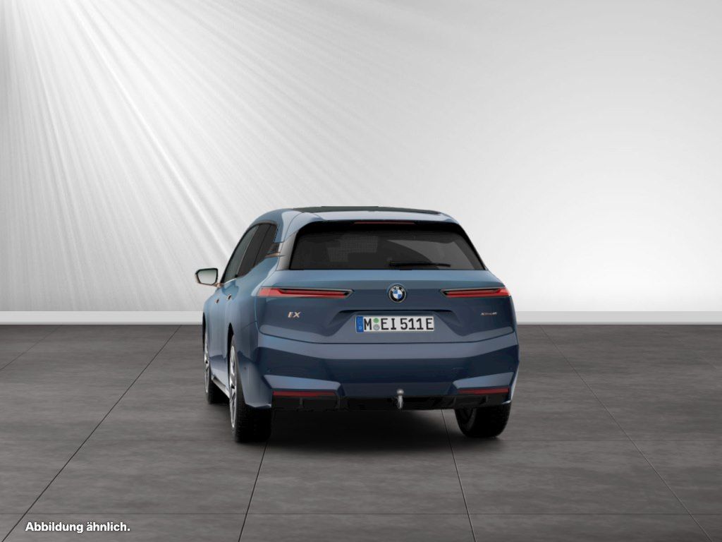 BMW iX 2025