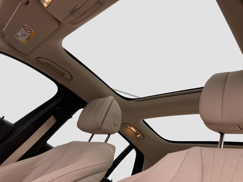 Mercedes-Benz E 300 2022