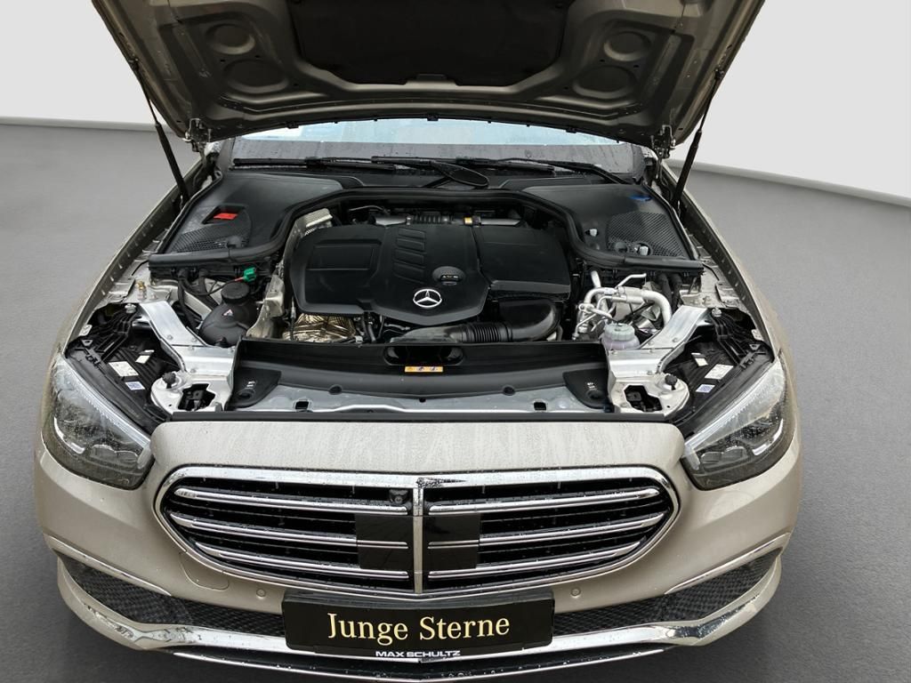 Mercedes-Benz E 300 2022