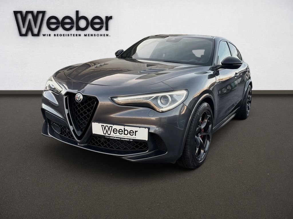 Alfa Romeo Stelvio 2021