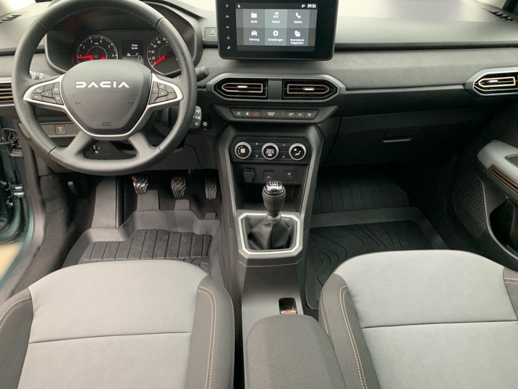 Dacia Sandero 2025