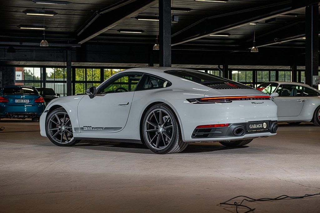 Porsche 992 2023