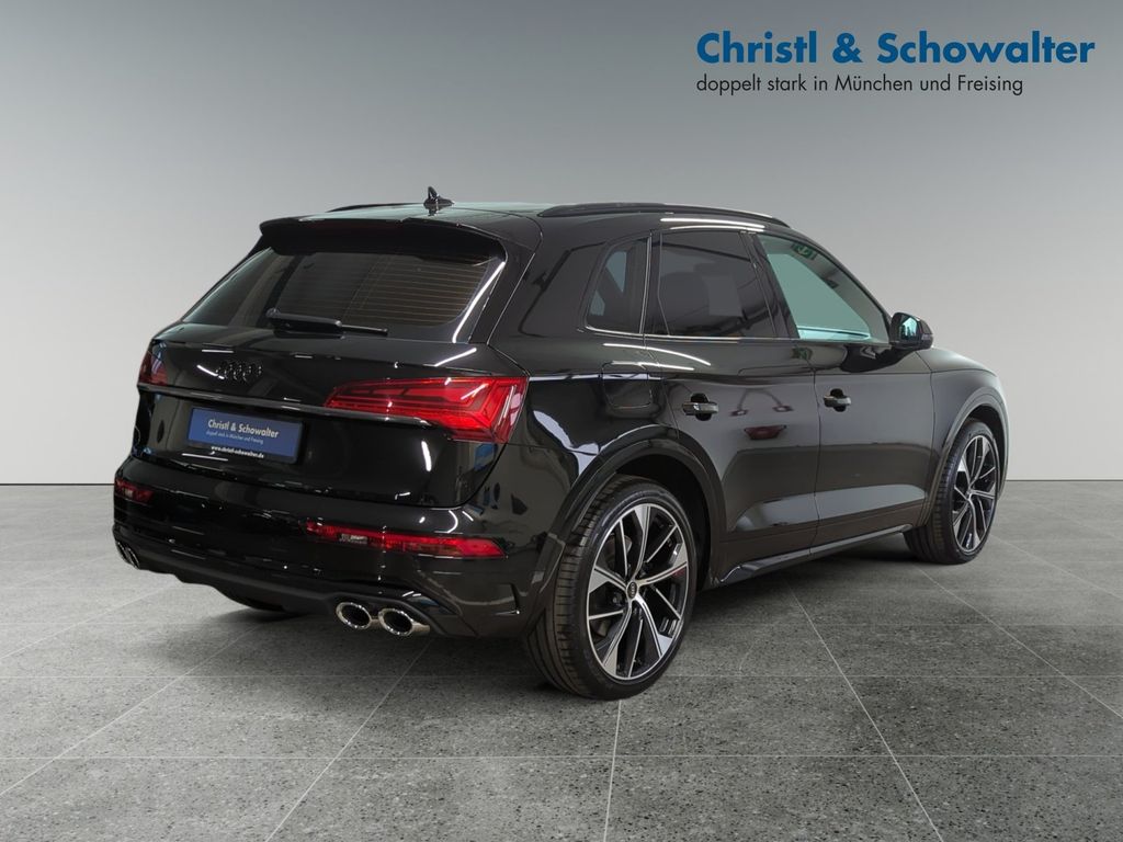 Audi SQ5 2022