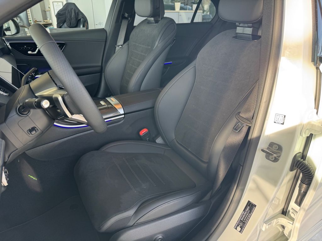 Mercedes-Benz C 300 2025
