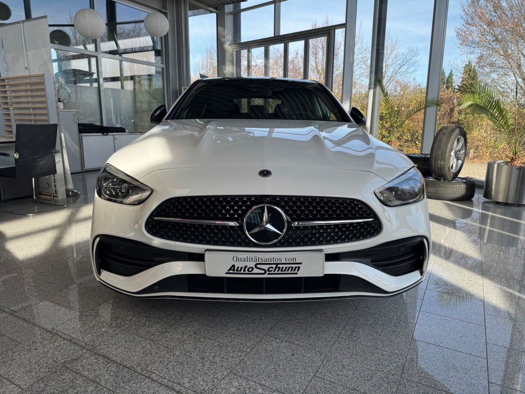 Mercedes-Benz C 300 2025
