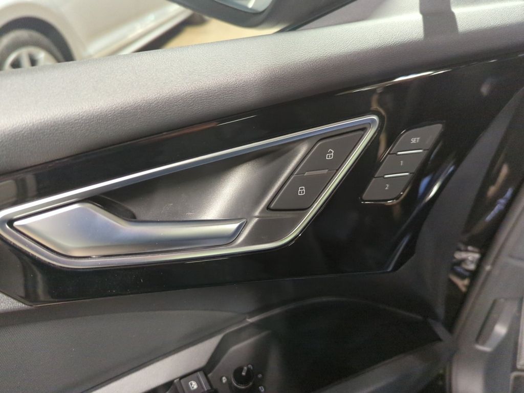 Audi Q4 e-tron 2023