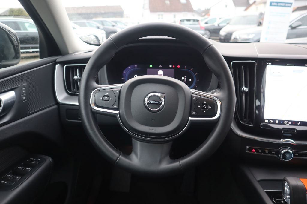 Volvo XC60 2023