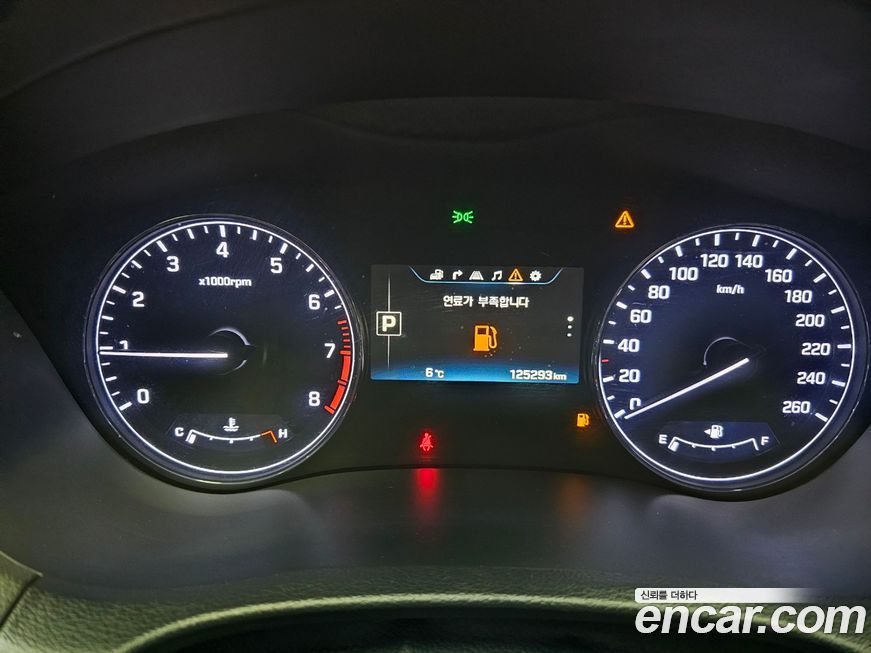 Hyundai Genesis 2016