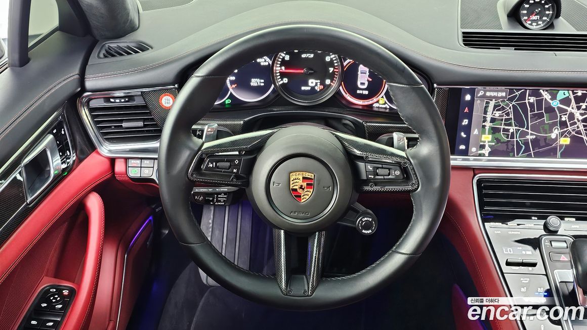 Porsche Panamera 2022