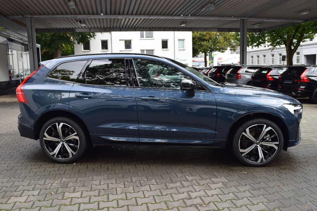 Volvo XC60 2025