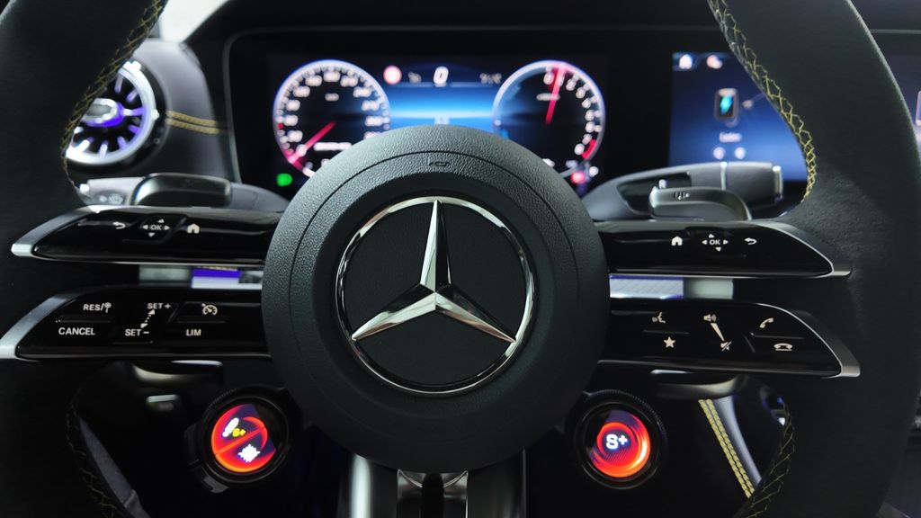 Mercedes-Benz AMG GT 2025