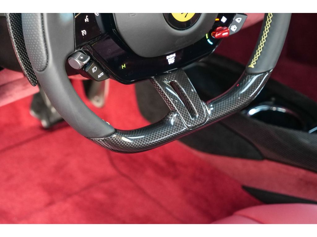 Ferrari 296 GTB 2025