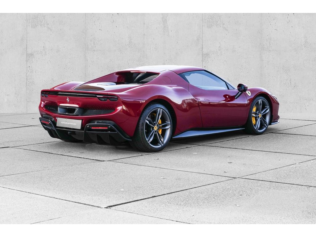 Ferrari 296 GTB 2025