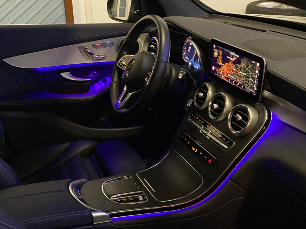 Mercedes-Benz GLC 300 2022