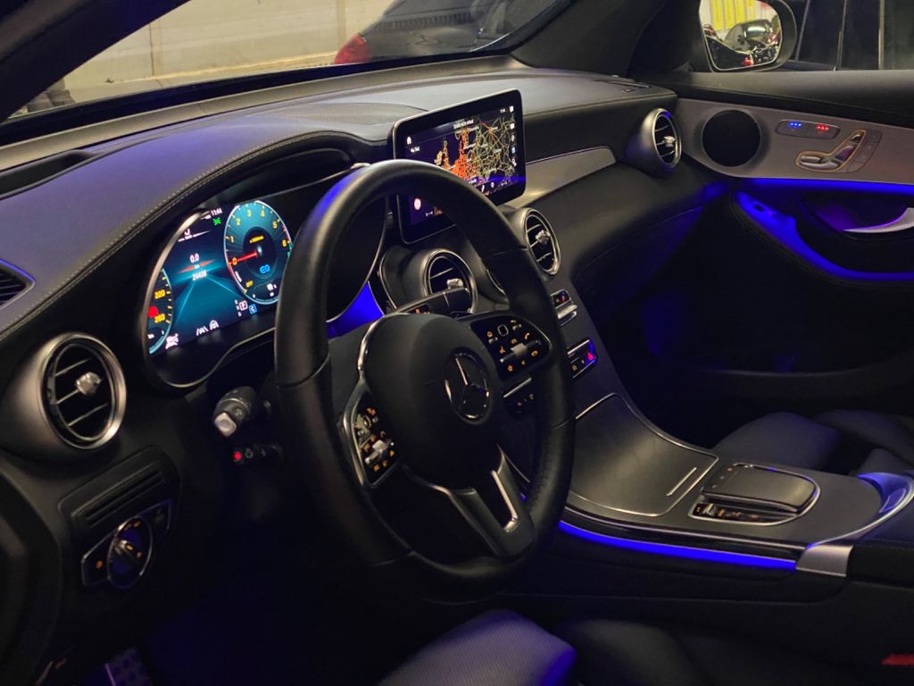 Mercedes-Benz GLC 300 2022