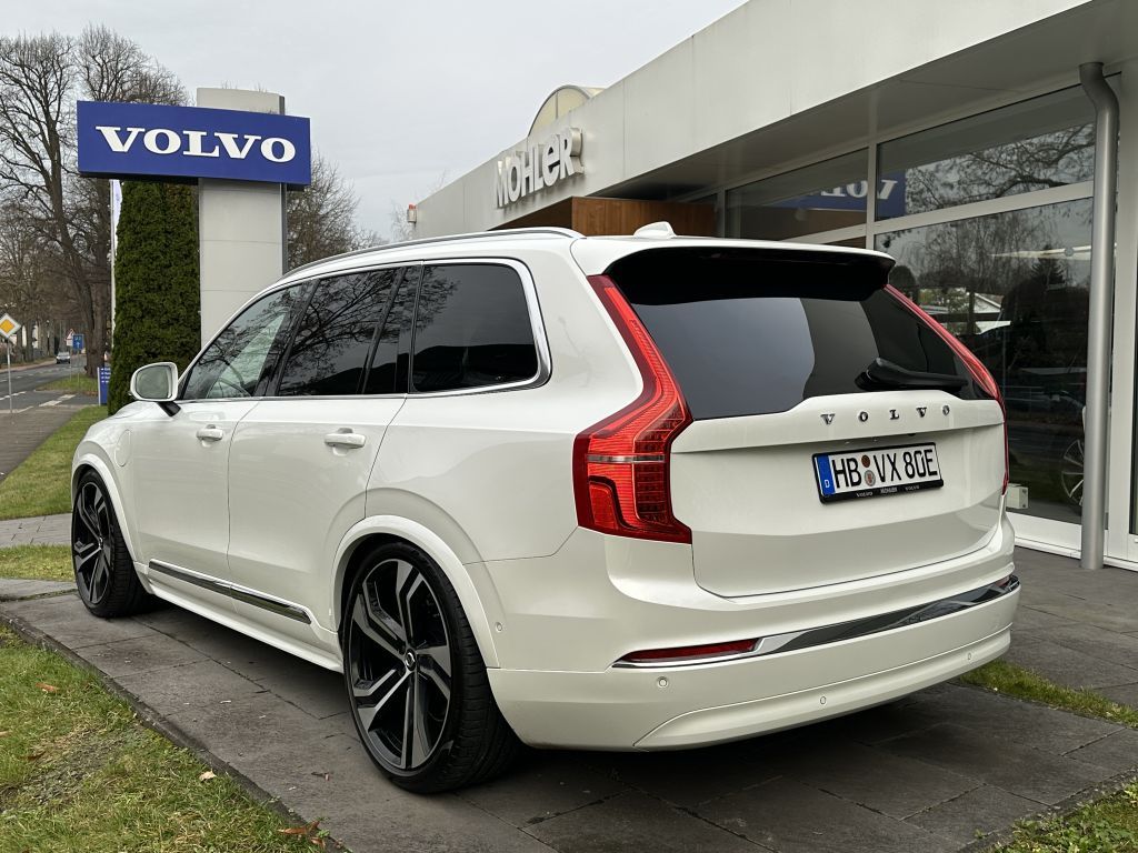 Volvo XC90 2025