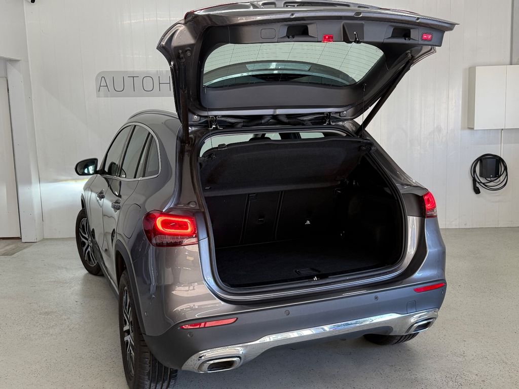 Mercedes-Benz GLA 200 2020