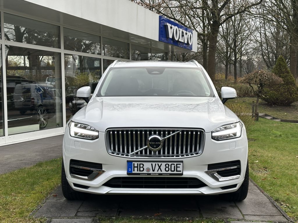 Volvo XC90 2025