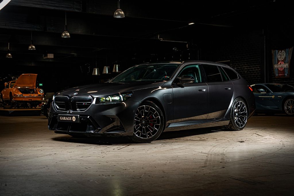 BMW M5 2025