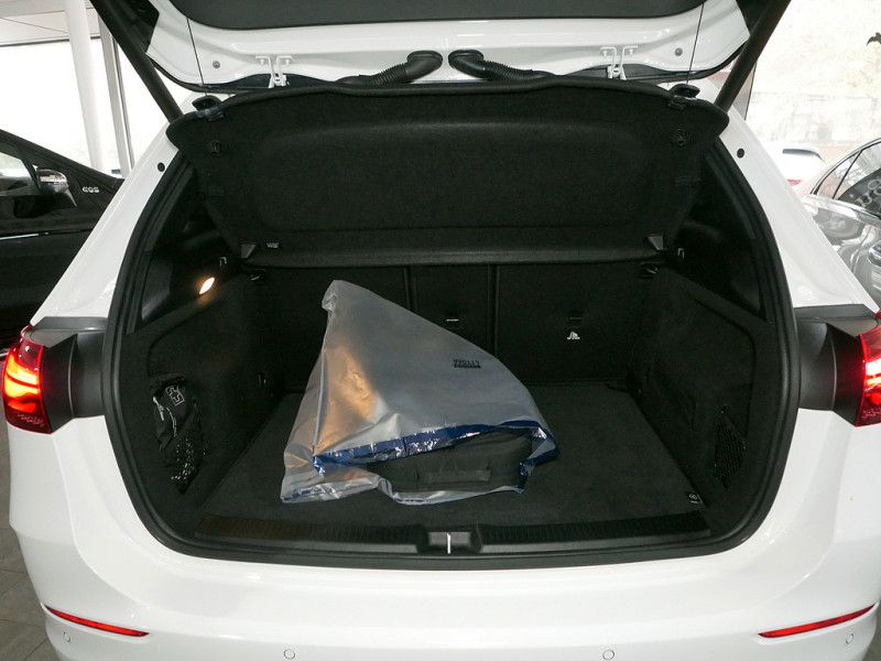 Mercedes-Benz B 250 2024