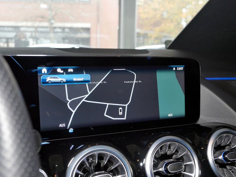 Mercedes-Benz B 250 2024