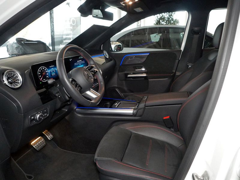 Mercedes-Benz B 250 2024