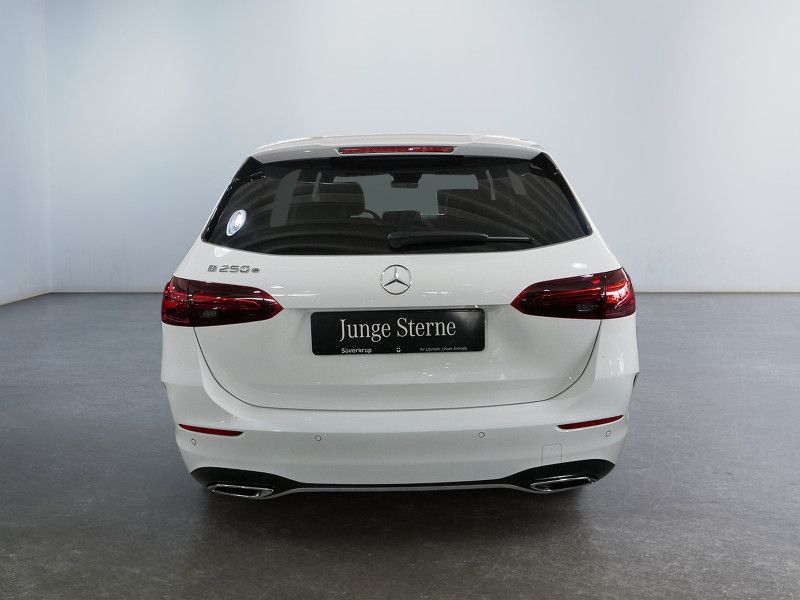 Mercedes-Benz B 250 2024