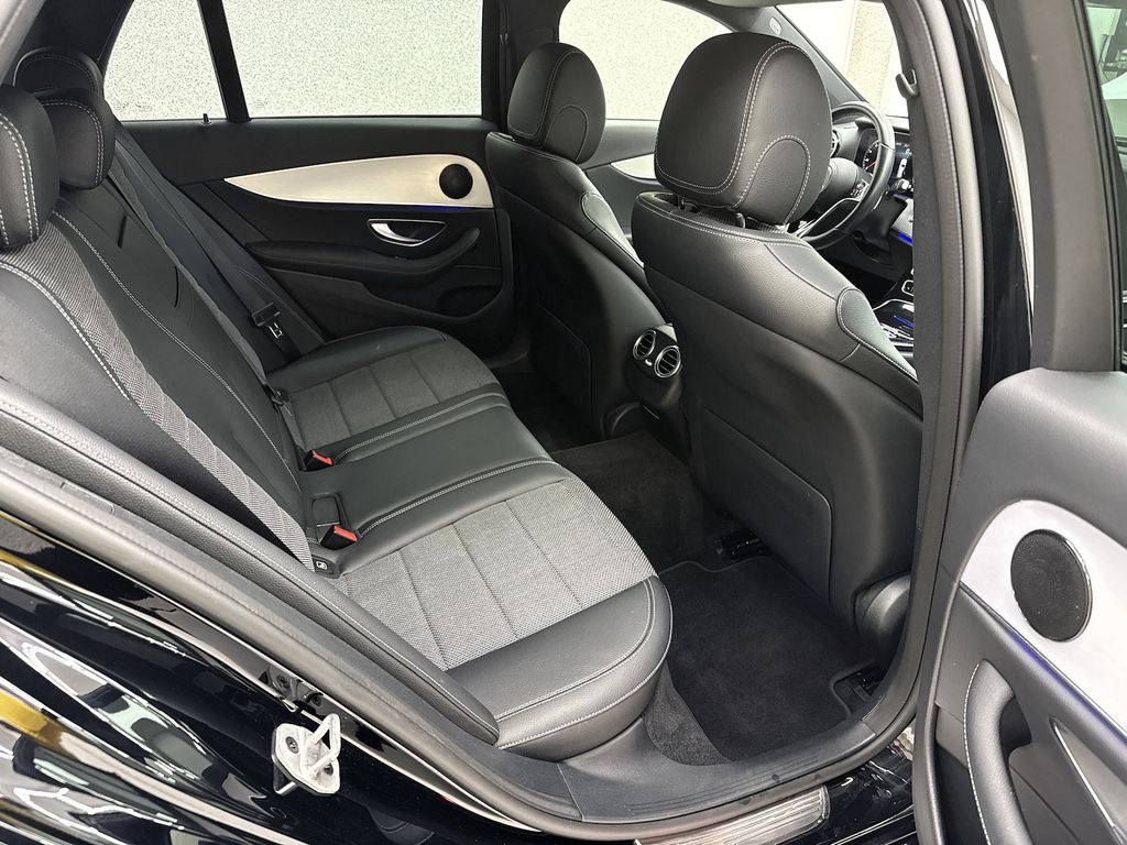 Mercedes-Benz E 300 2022