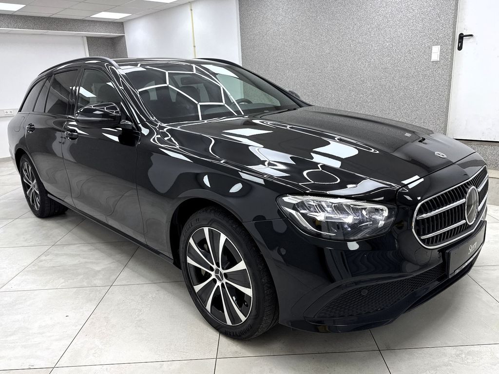 Mercedes-Benz E 300 2022