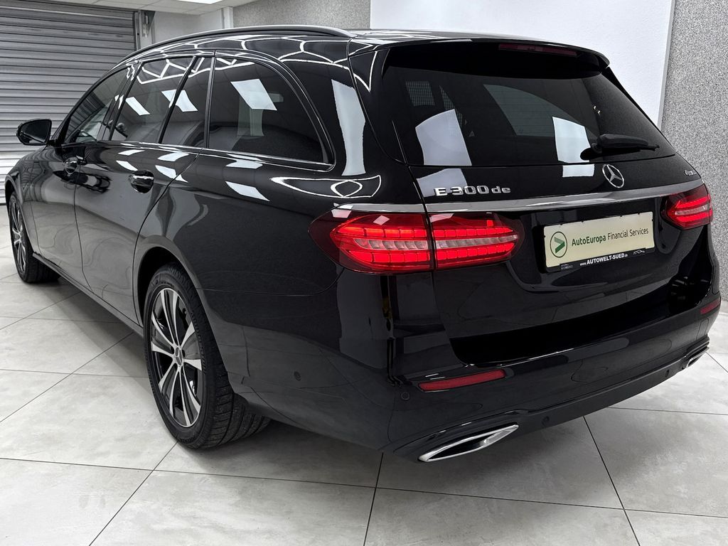 Mercedes-Benz E 300 2022