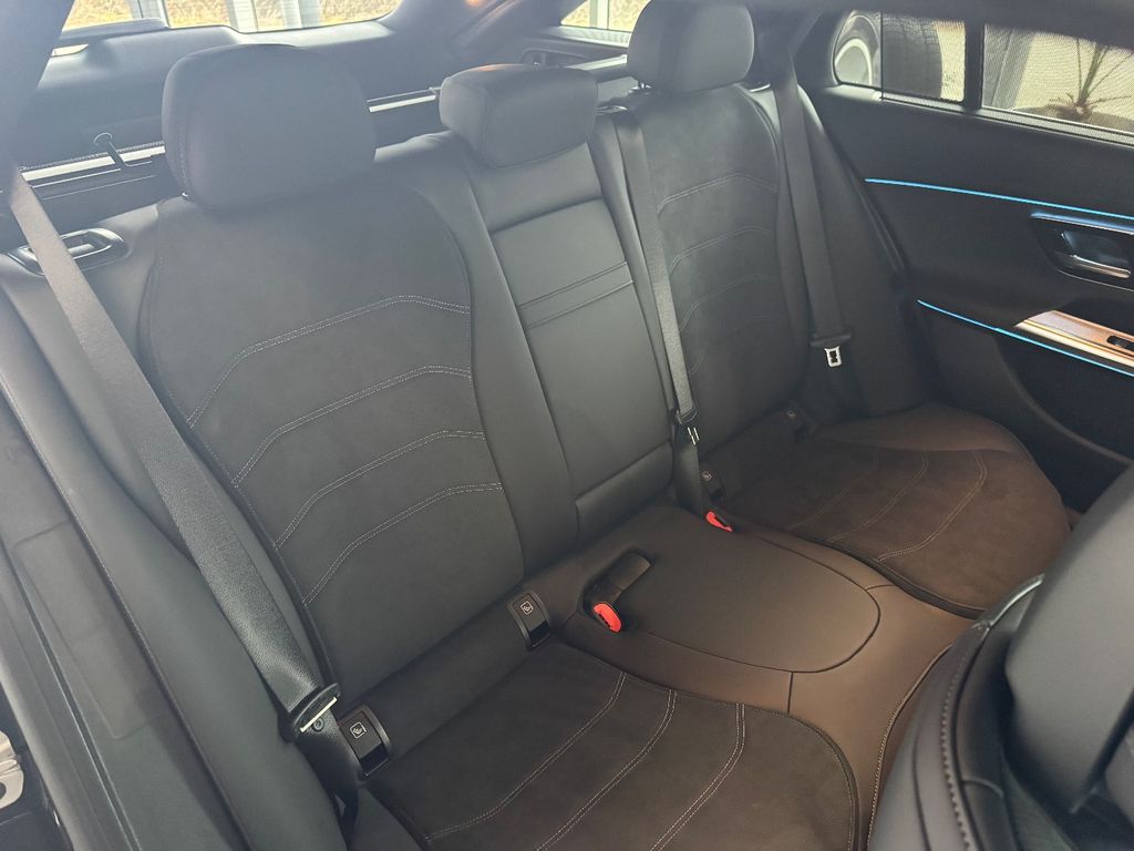 Mercedes-Benz E 300 2024