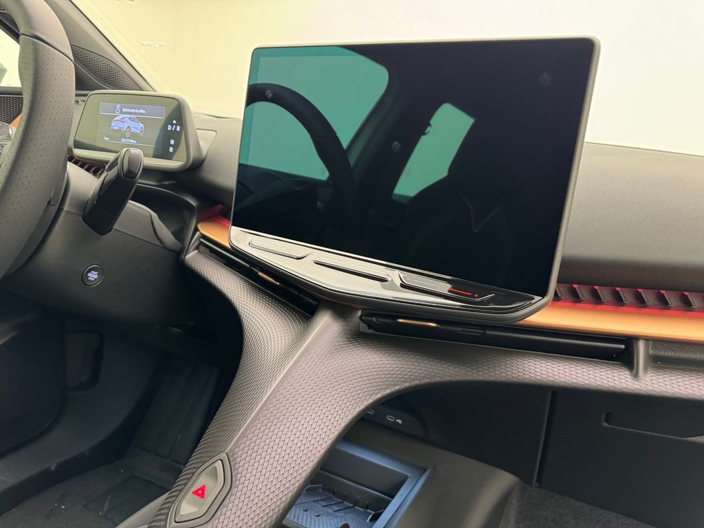 Cupra Tavascan 2025