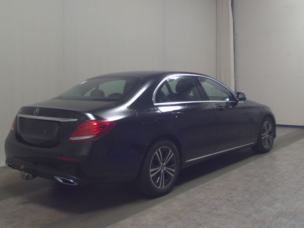 Mercedes-Benz E 300 2019