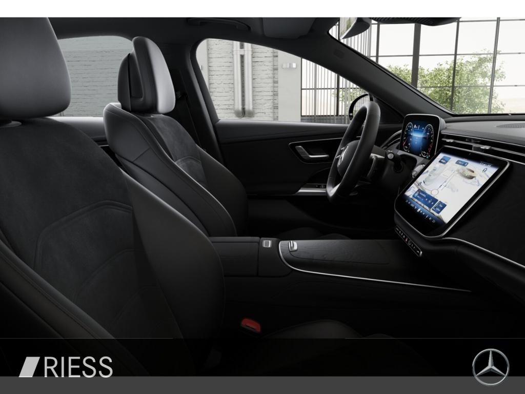 Mercedes-Benz E 300 2025