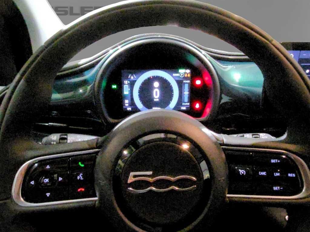 Fiat 500 2023