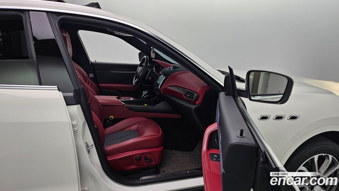 Maserati Levante 2019