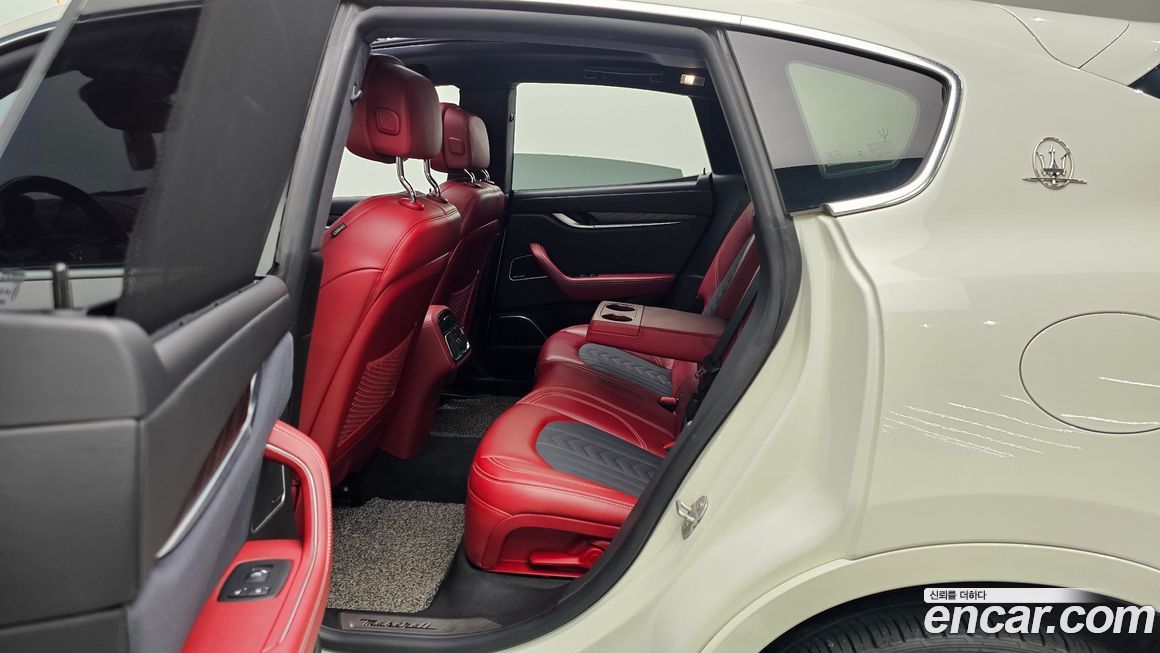 Maserati Levante 2019