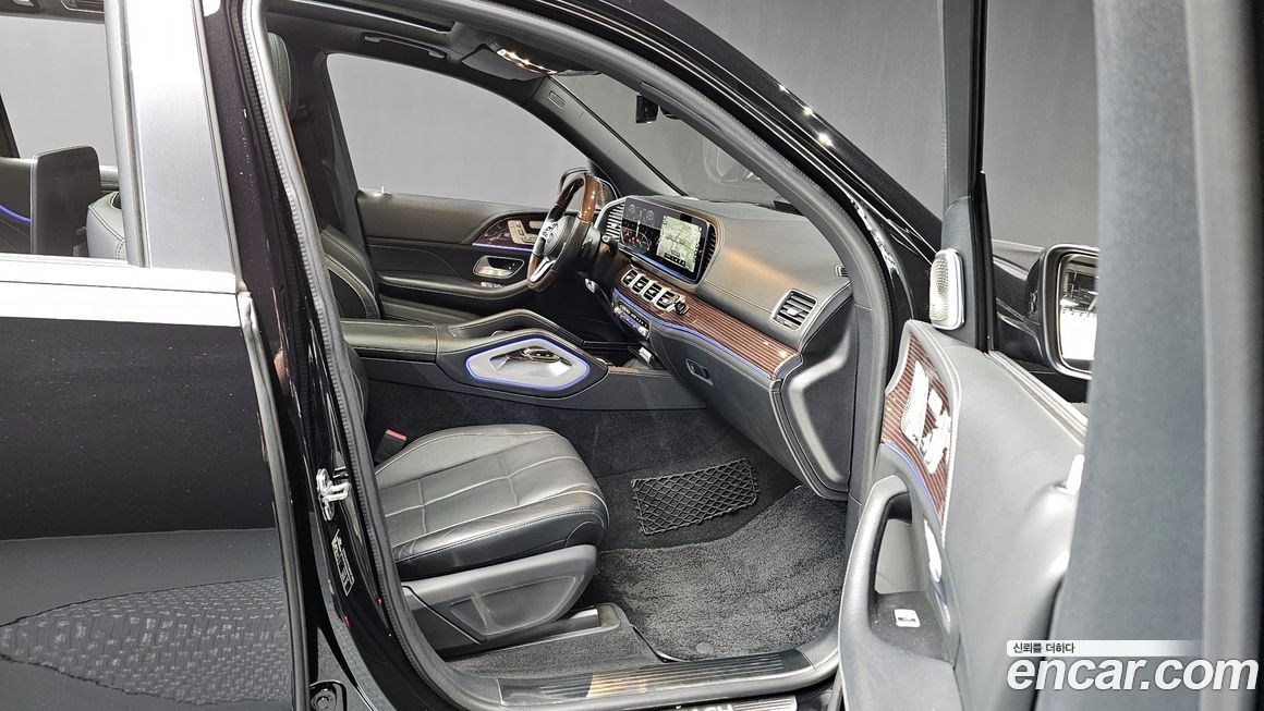 Mercedes-Benz GLS-Class 2021