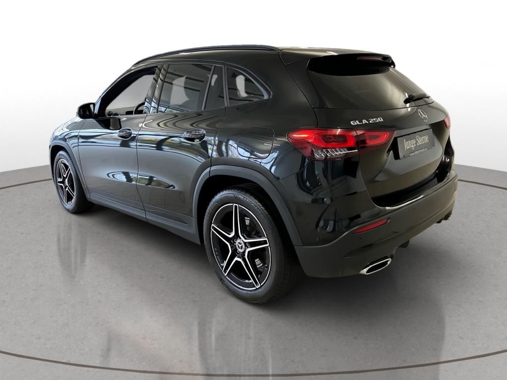 Mercedes-Benz GLA 250 2022