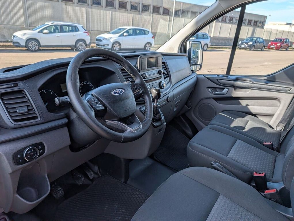 Ford Tourneo Custom 2019