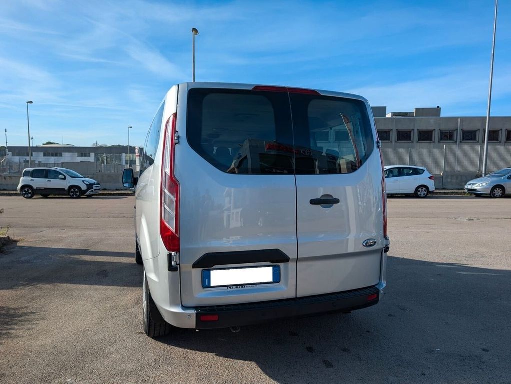 Ford Tourneo Custom 2019