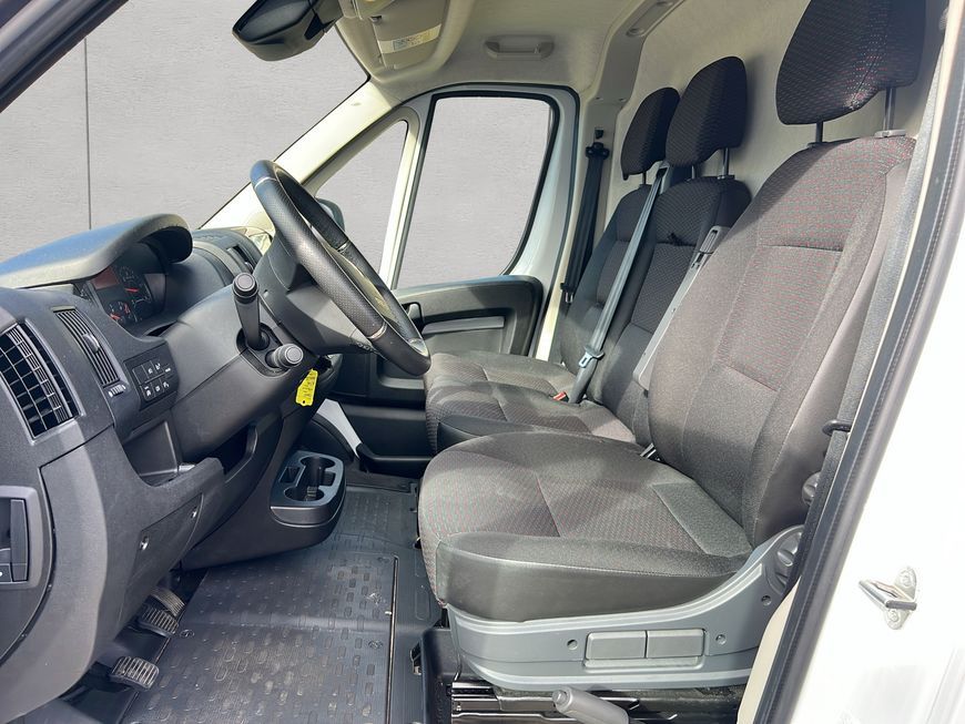 Opel Movano 2023