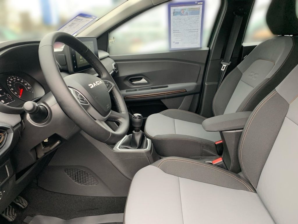 Dacia Sandero 2025