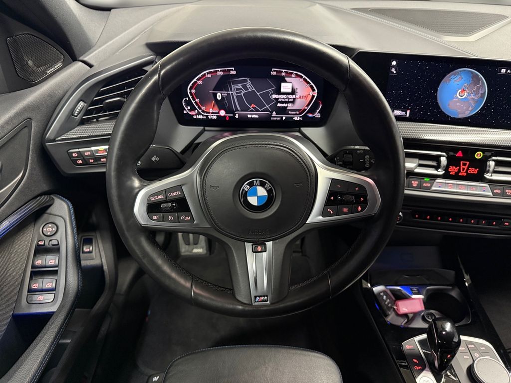 BMW 120 2022