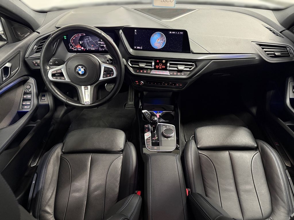 BMW 120 2022
